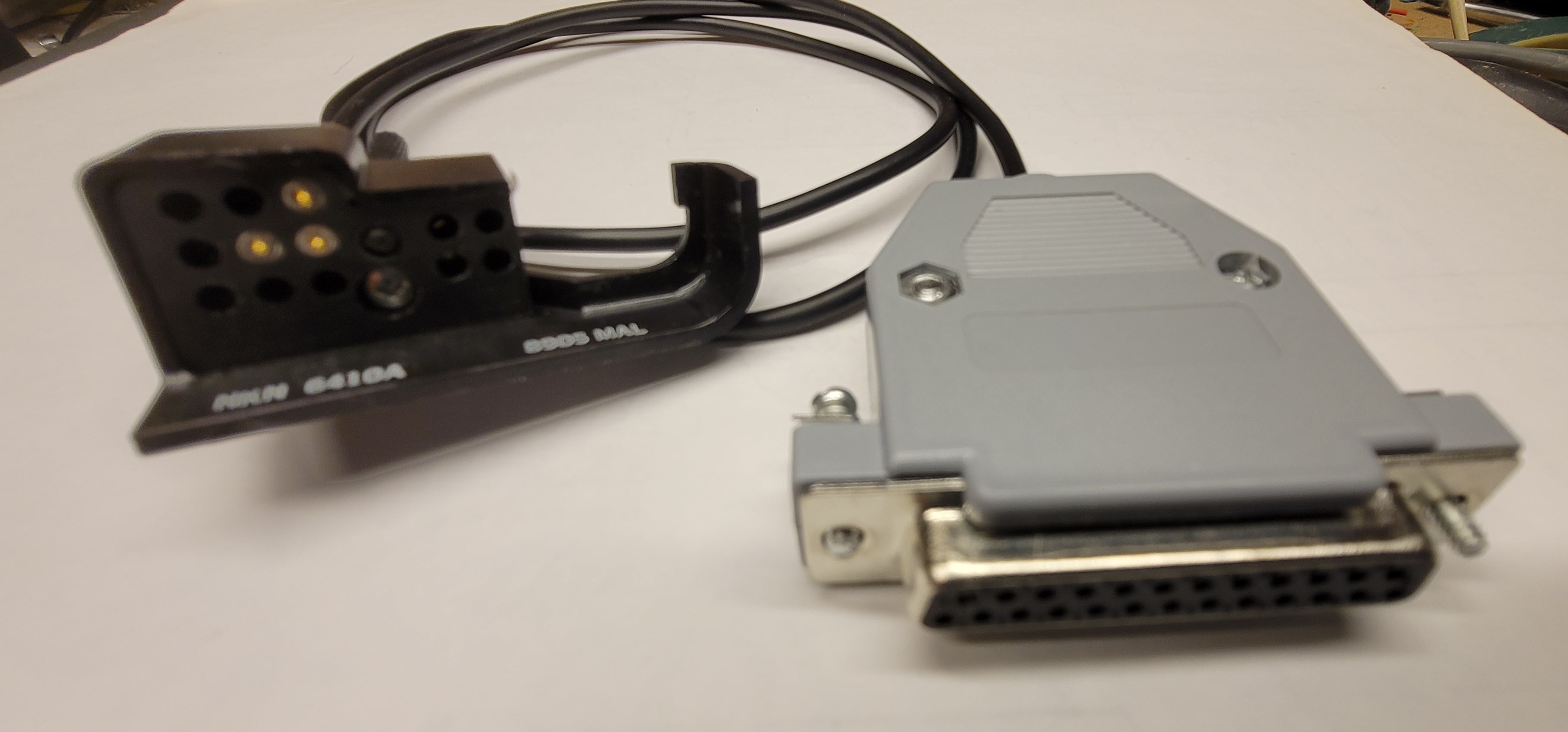2618 - Genesis Series Radio to RIB Programming Cable for P200 HT600 MT1000
