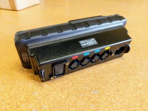 PMUN1067C PMUN1067 - Motorola APX O2 GREY Control Head Remote Svc Kit